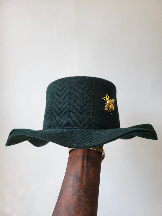 Akeelah Bucket (Rabbit Felt)