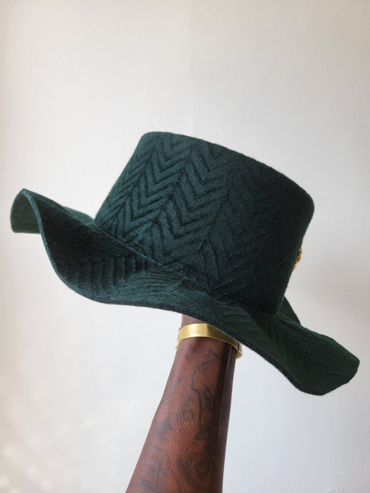Akeelah Bucket (Rabbit Felt)