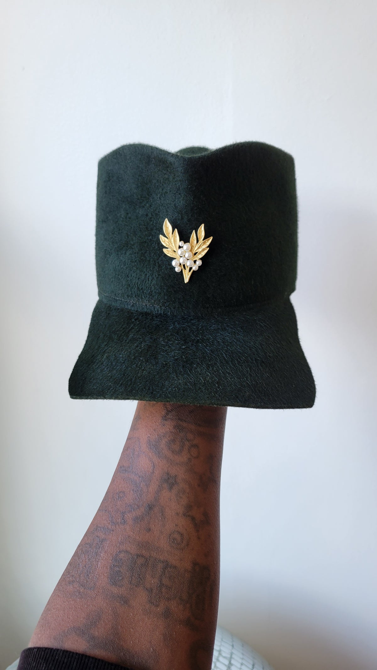 Forest green Tristan cap