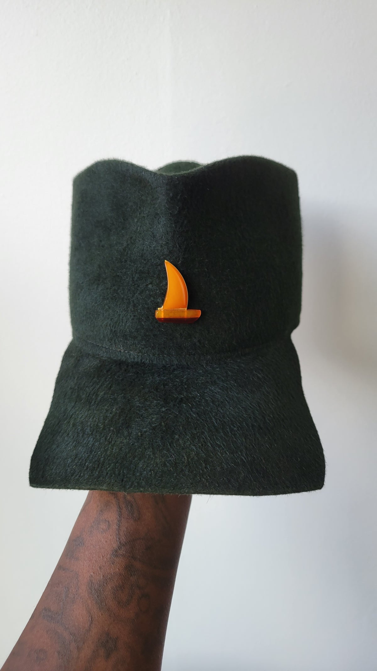 Forest green Tristan cap