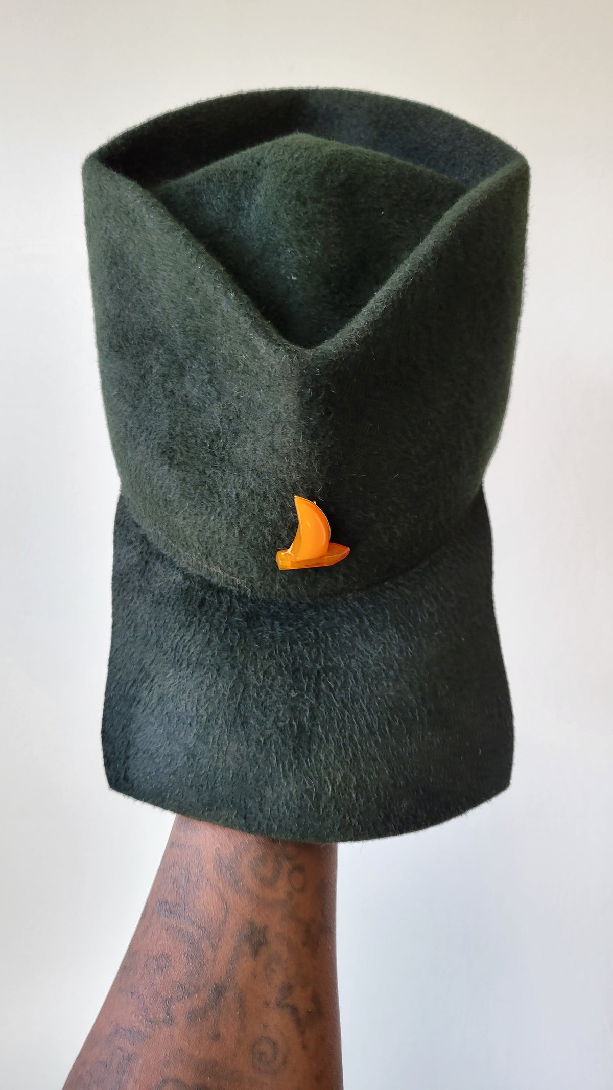 Forest green Tristan cap