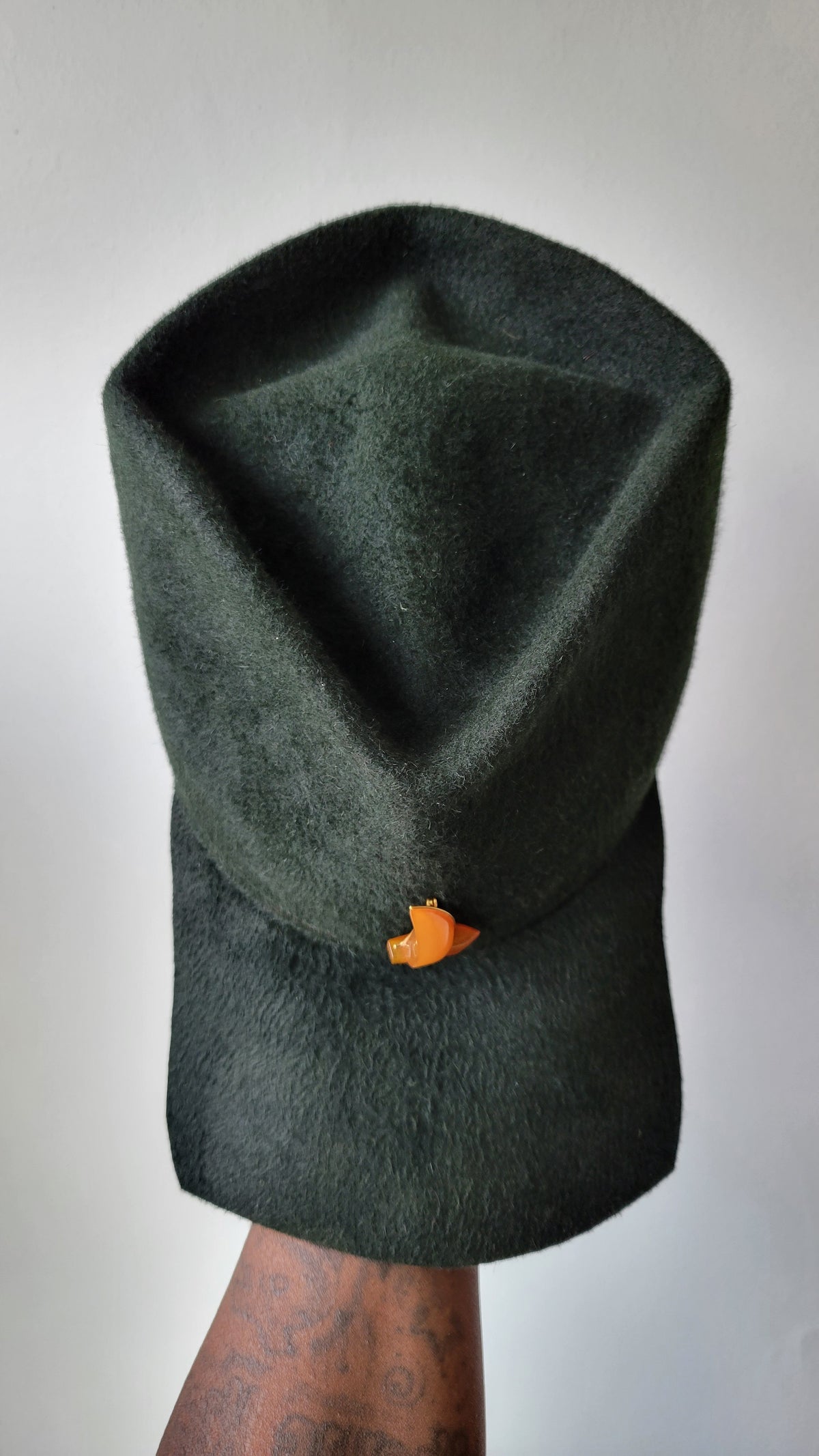 Forest green Tristan cap
