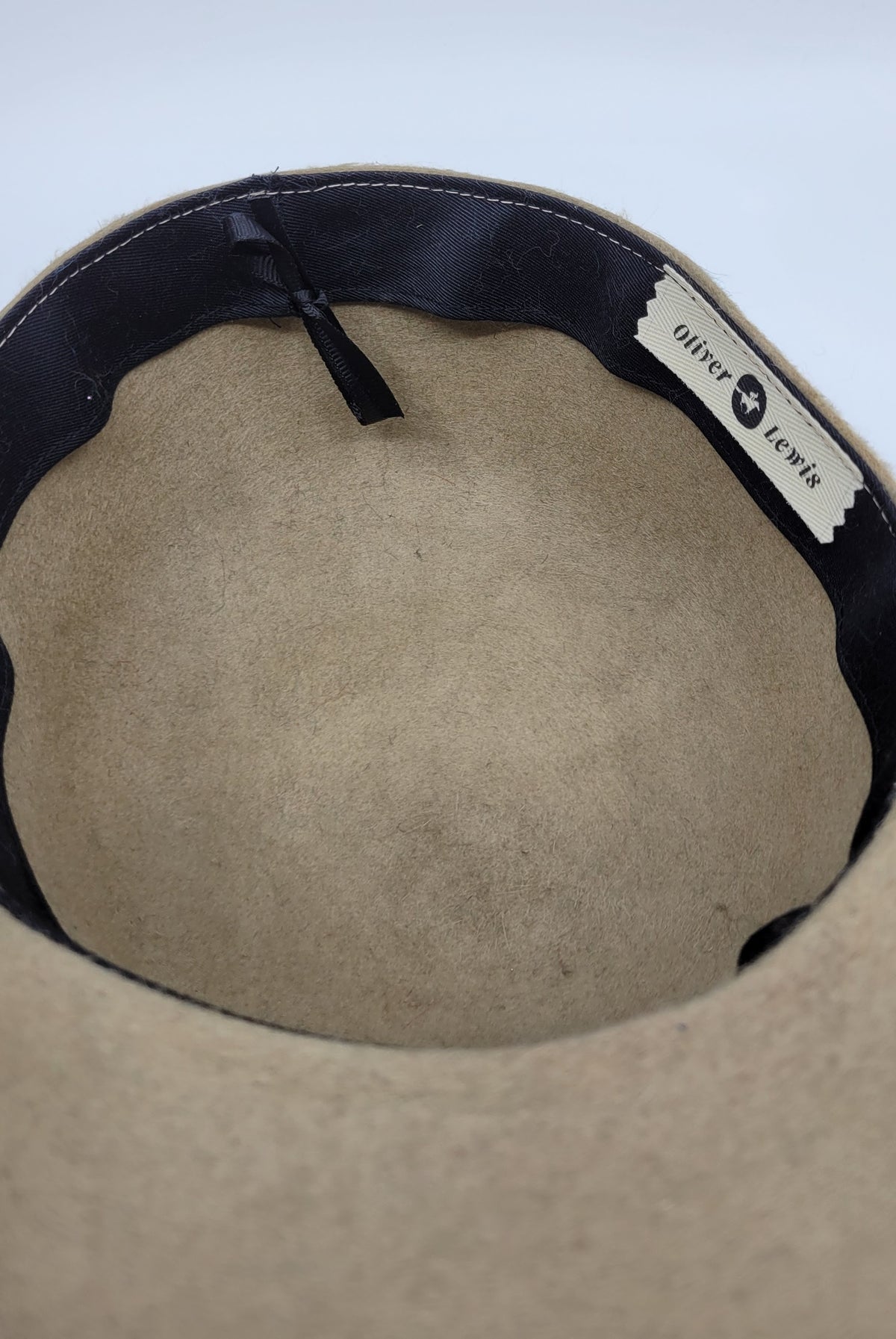 Zinger Cap in Bone